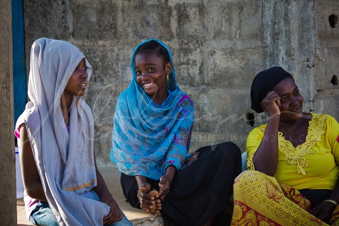 girl-comoros