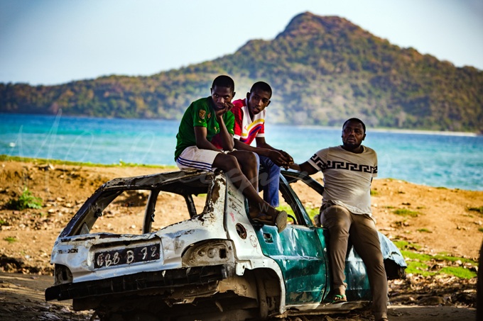 comoros-car